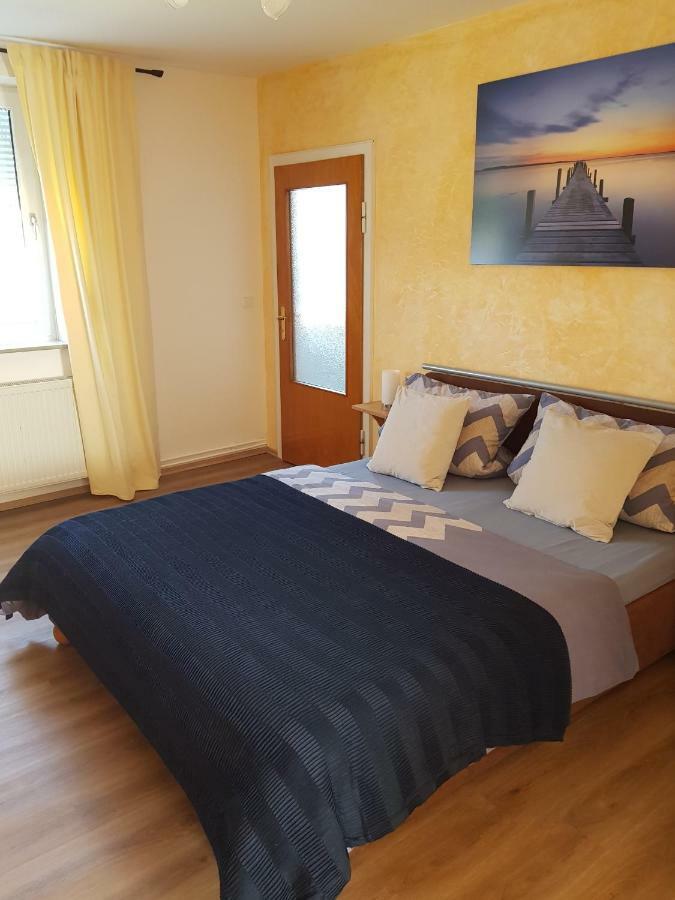 Mueller'S Ferienwohnung Neuhof  Exterior foto